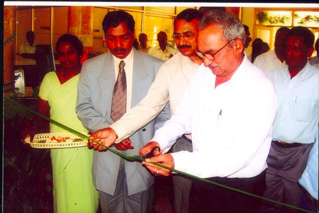proftcshivashankaramurthyvicechancellormysoreuniversityinauguratingugcbookexhibition.jpg